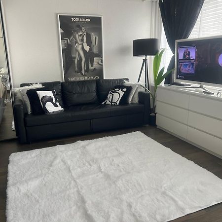 Studio Zurich Bagian luar foto