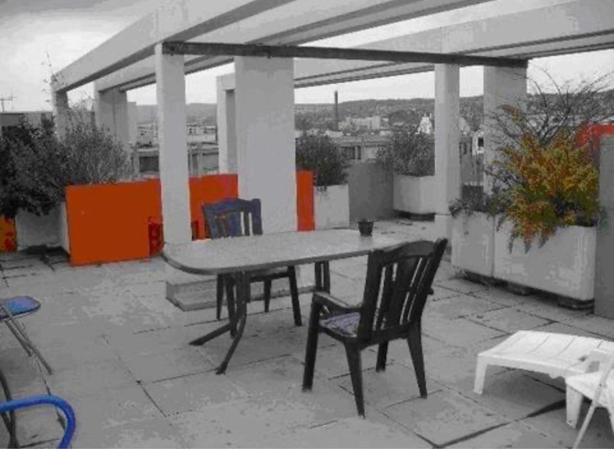 Studio Zurich Bagian luar foto