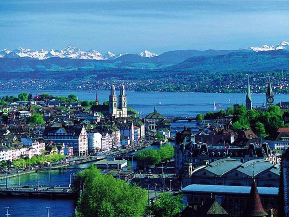 Studio Zurich Bagian luar foto