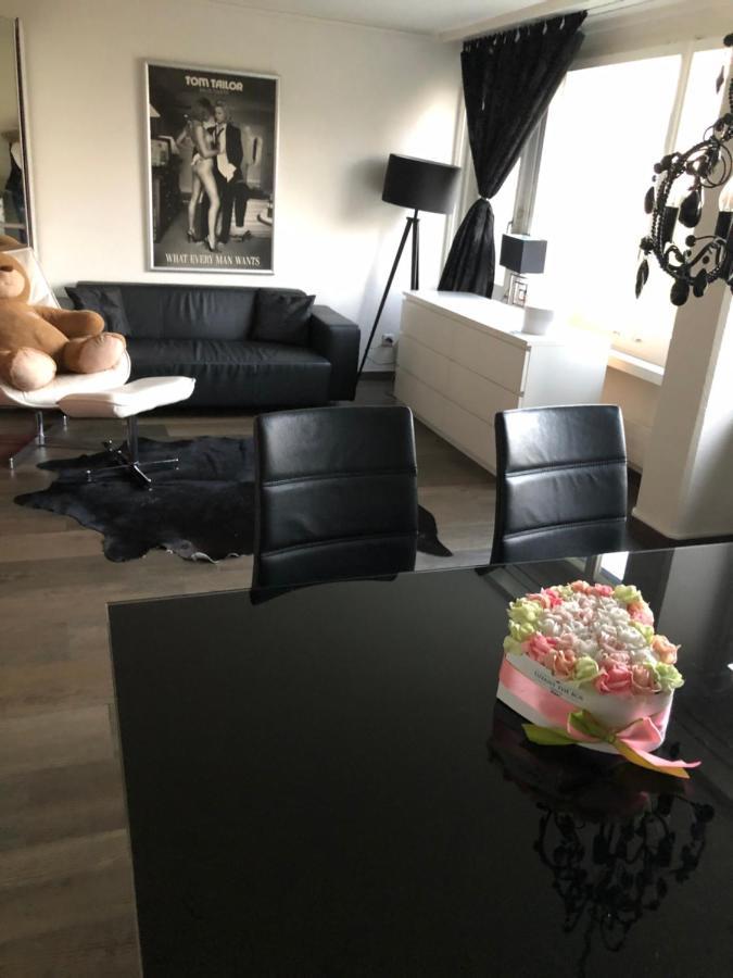 Studio Zurich Bagian luar foto